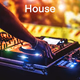 104.6 RTL - House logo